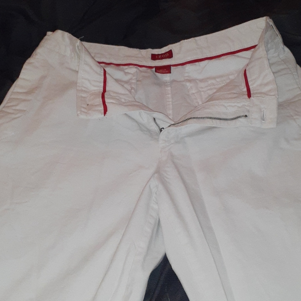 Mens whit Izod size 32x30